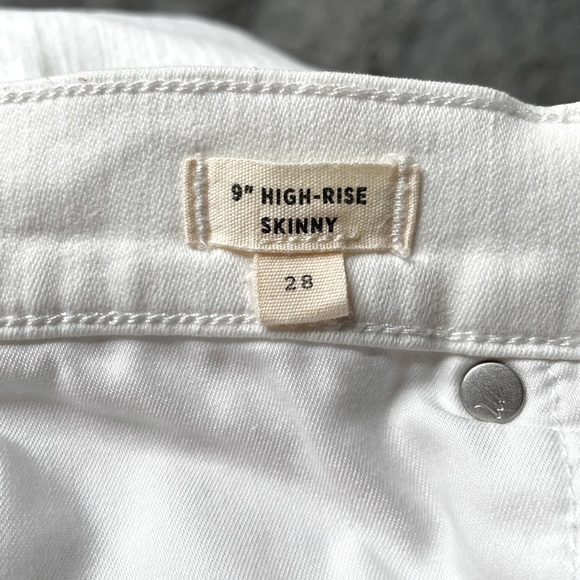 9” HIGH RISE SKINNY - Picture 11 of 12